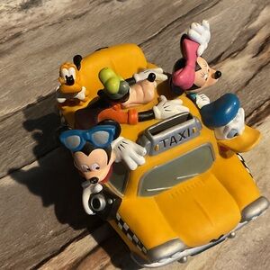 Disney FAB 5 Yellow Taxi Piggy Bank Mickey Minnie Donald Duck & Friends